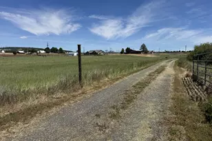 1322 W Darland St, Goldendale, WA 98620 - Photo 3