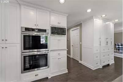 13265 SW Hanson Ln, Beaverton, OR 97008 - Photo 15