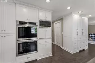 13265 SW Hanson Ln, Beaverton, OR 97008 - Photo 15