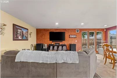 7456 SE Eldorado St, Milwaukie, OR 97267 - Photo 13