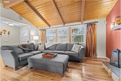 7456 SE Eldorado St, Milwaukie, OR 97267 - Photo 9