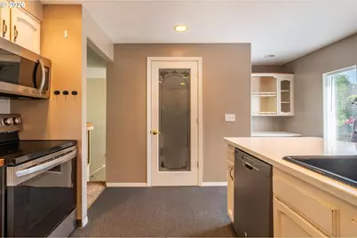 1750 Lincoln Rd, Coos Bay, OR 97420 - Photo 13