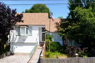 1750 Lincoln Rd, Coos Bay, OR 97420 - Photo 1