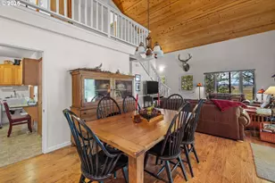 20779 Bear Gulch Rd, Canyon City, OR 97820 - Photo 13