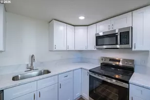 4641 SW Coast Ave, Lincoln City, OR 97367 - Photo 13