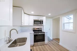 4641 SW Coast Ave, Lincoln City, OR 97367 - Photo 17