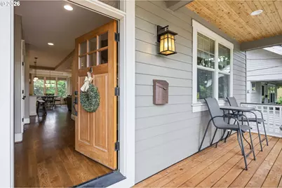 1634 SE Spokane St, Portland, OR 97202 - Photo 3