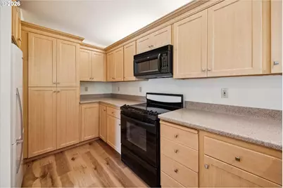 5055 Foothills Dr #G, Lake Oswego, OR 97034 - Photo 17