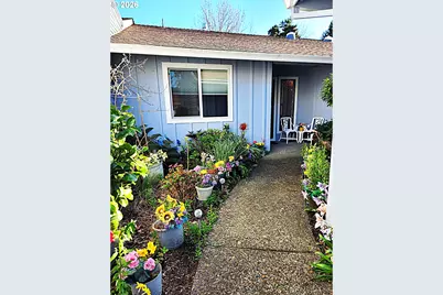 9420 SW Brentwood Pl, Portland, OR 97224 - Photo 3