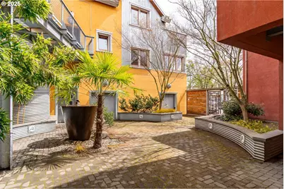 321 Mill St #3, Eugene, OR 97401 - Photo 3