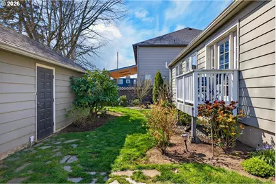 615 E 31st St, Vancouver, WA 98663 - Photo 31