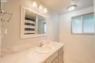 446 44th Ave, Salem, OR 97317 - Photo 29