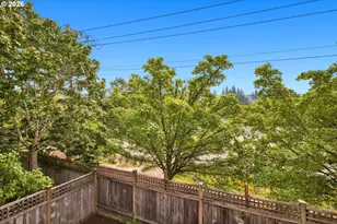 11090 NW Crystal Creek Ln, Portland, OR 97229 - Photo 33