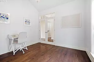 11090 NW Crystal Creek Ln, Portland, OR 97229 - Photo 13