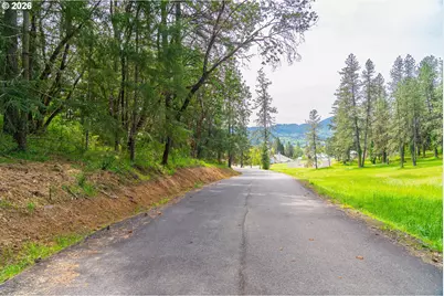 Maple Ave, Sutherlin, OR 97479 - Photo 15