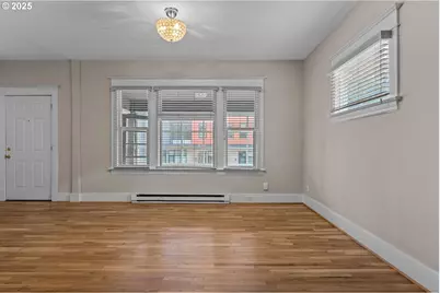 4743 N Albina Ave, Portland, OR 97217 - Photo 9