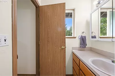 42020 Forest Court Ln, Astoria, OR 97103 - Photo 33