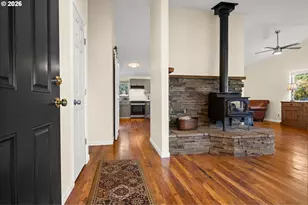 42020 Forest Ct Ln, Astoria, OR 97103 - Photo 3