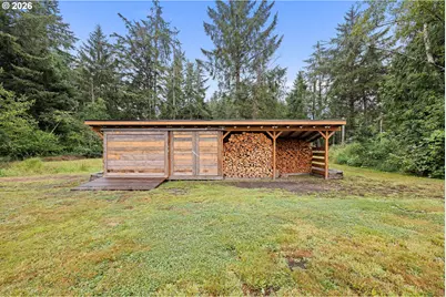 42020 Forest Court Ln, Astoria, OR 97103 - Photo 41