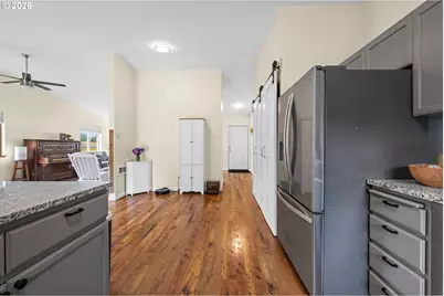 42020 Forest Court Ln, Astoria, OR 97103 - Photo 9