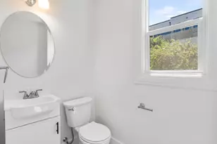 3818 SE Morrison St, Portland, OR 97214 - Photo 9