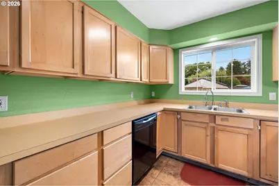 12275 SW 14th St, Beaverton, OR 97005 - Photo 15