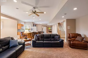 13767 N Bank Rd, Roseburg, OR 97470 - Photo 35