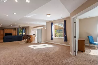 13767 N Bank Rd, Roseburg, OR 97470 - Photo 39