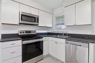 704 16th Ave, Albany, OR 97321 - Photo 17