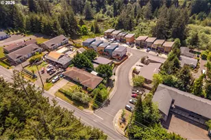 2335 Woodland Dr, Coos Bay, OR 97420 - Photo 7