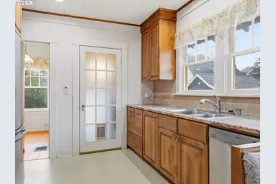 860 Beach Dr, Seaside, OR 97138 - Photo 19