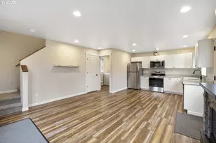 130 W 1st Ave, Estacada, OR 97023 - Photo 13