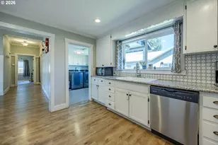 545 S 8th St, Cottage Grove, OR 97424 - Photo 19
