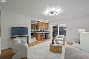 4275 Wheat Ct, Salem, OR 97305 - Photo 11