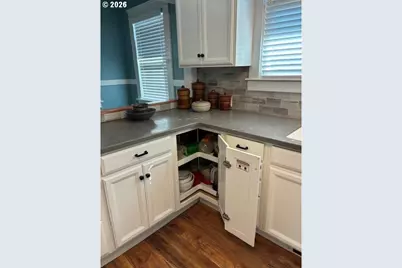 518 NW 4th St, Pendleton, OR 97801 - Photo 11