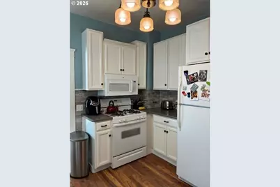 518 NW 4th St, Pendleton, OR 97801 - Photo 9