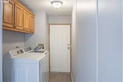 1145 SW Cypress St #12, McMinnville, OR 97128 - Photo 19