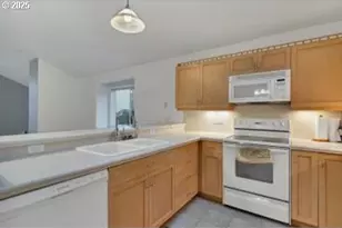 3246 NW Mast Ave, Lincoln City, OR 97367 - Photo 3