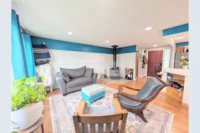 10408 S E St, Island City, OR 97850 - Photo 15