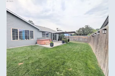 10408 S E St, Island City, OR 97850 - Photo 37