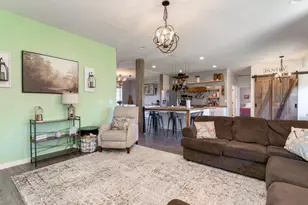 307 NW 104th St, Vancouver, WA 98685 - Photo 17