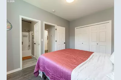 307 NW 104th St, Vancouver, WA 98685 - Photo 19