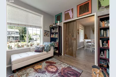 307 NW 104th St, Vancouver, WA 98685 - Photo 3