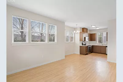 138 NE 109th Ave, Portland, OR 97220 - Photo 13
