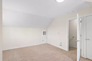 138 NE 109th Ave, Portland, OR 97220 - Photo 29