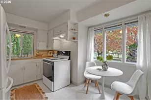 3105 SE 77th Ave, Portland, OR 97206 - Photo 9