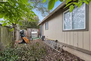 2523 SE 138th Ave, Portland, OR 97236 - Photo 19