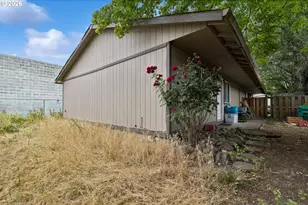 2523 SE 138th Ave, Portland, OR 97236 - Photo 23