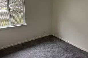 2523 SE 138th Ave, Portland, OR 97236 - Photo 31