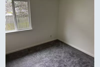 2523 SE 138th Ave, Portland, OR 97236 - Photo 31